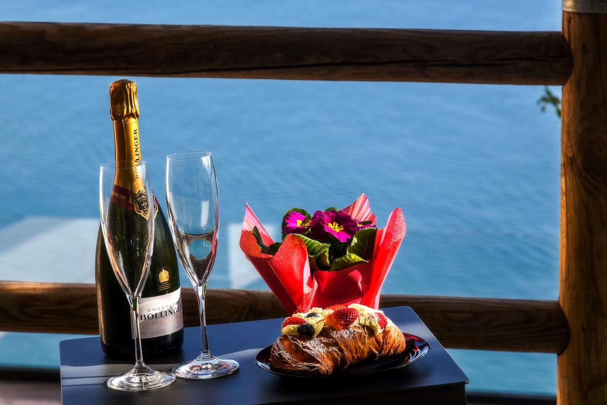 Kemi Luxury Suites Vietri エクステリア 写真