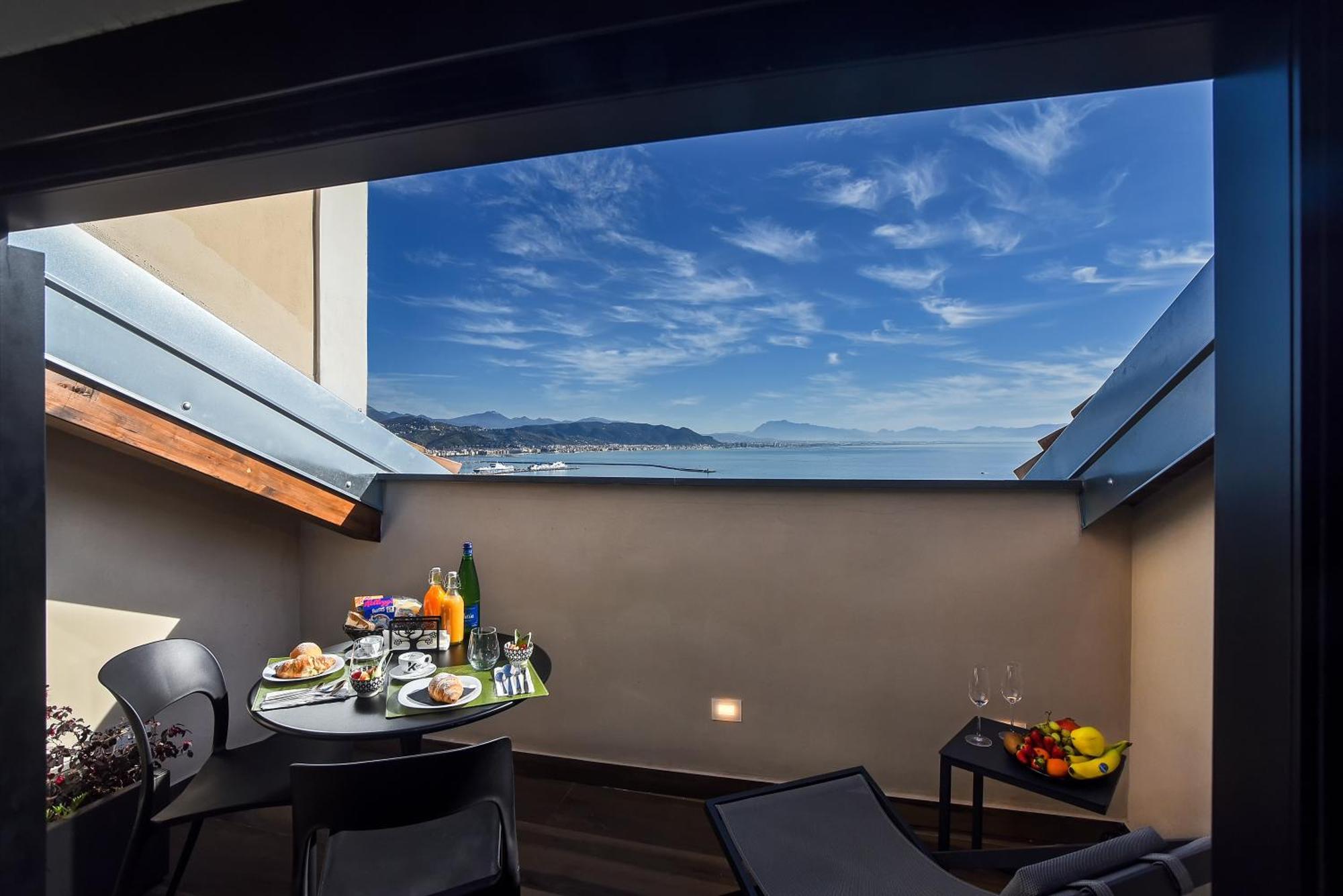 Kemi Luxury Suites Vietri エクステリア 写真