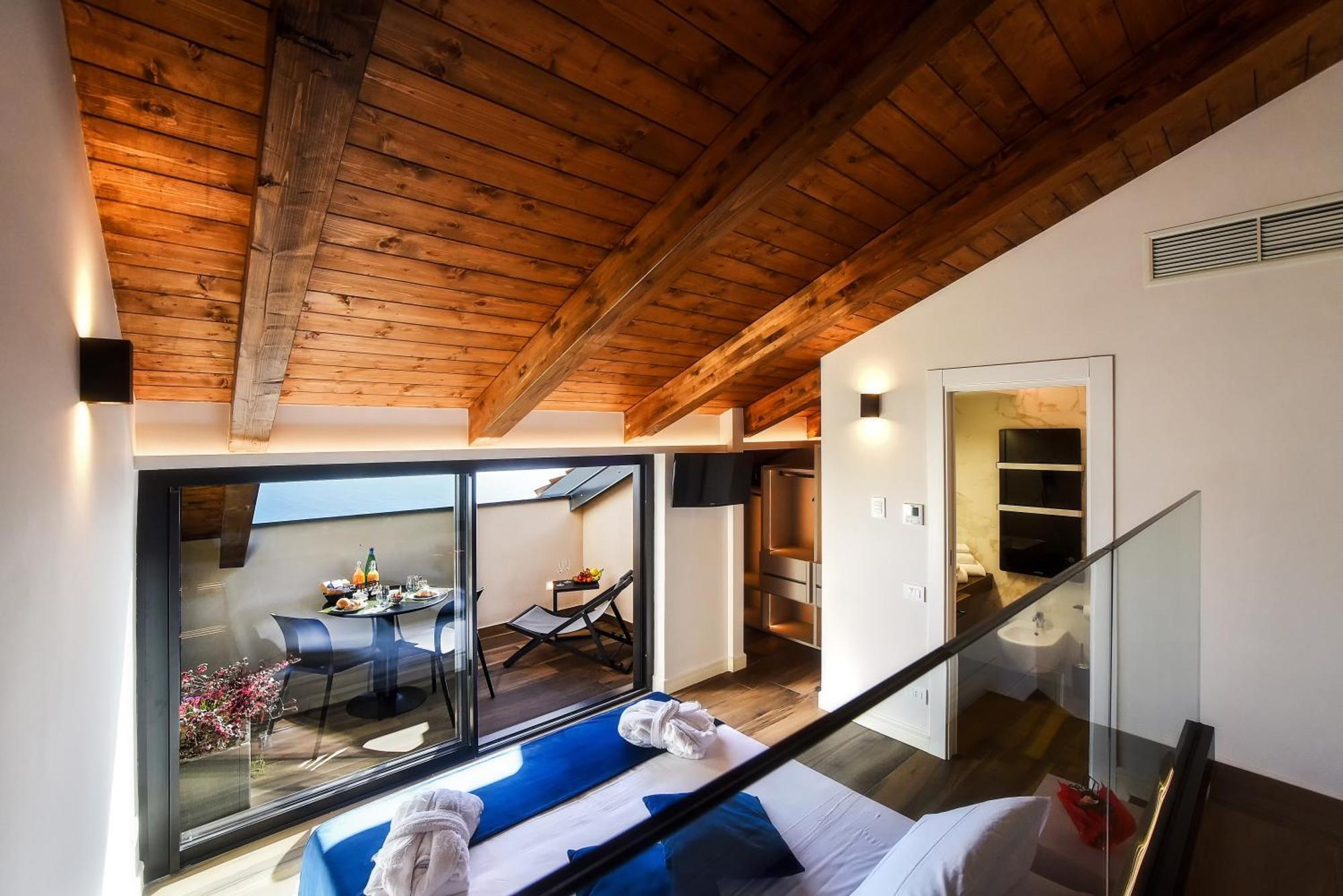 Kemi Luxury Suites Vietri エクステリア 写真