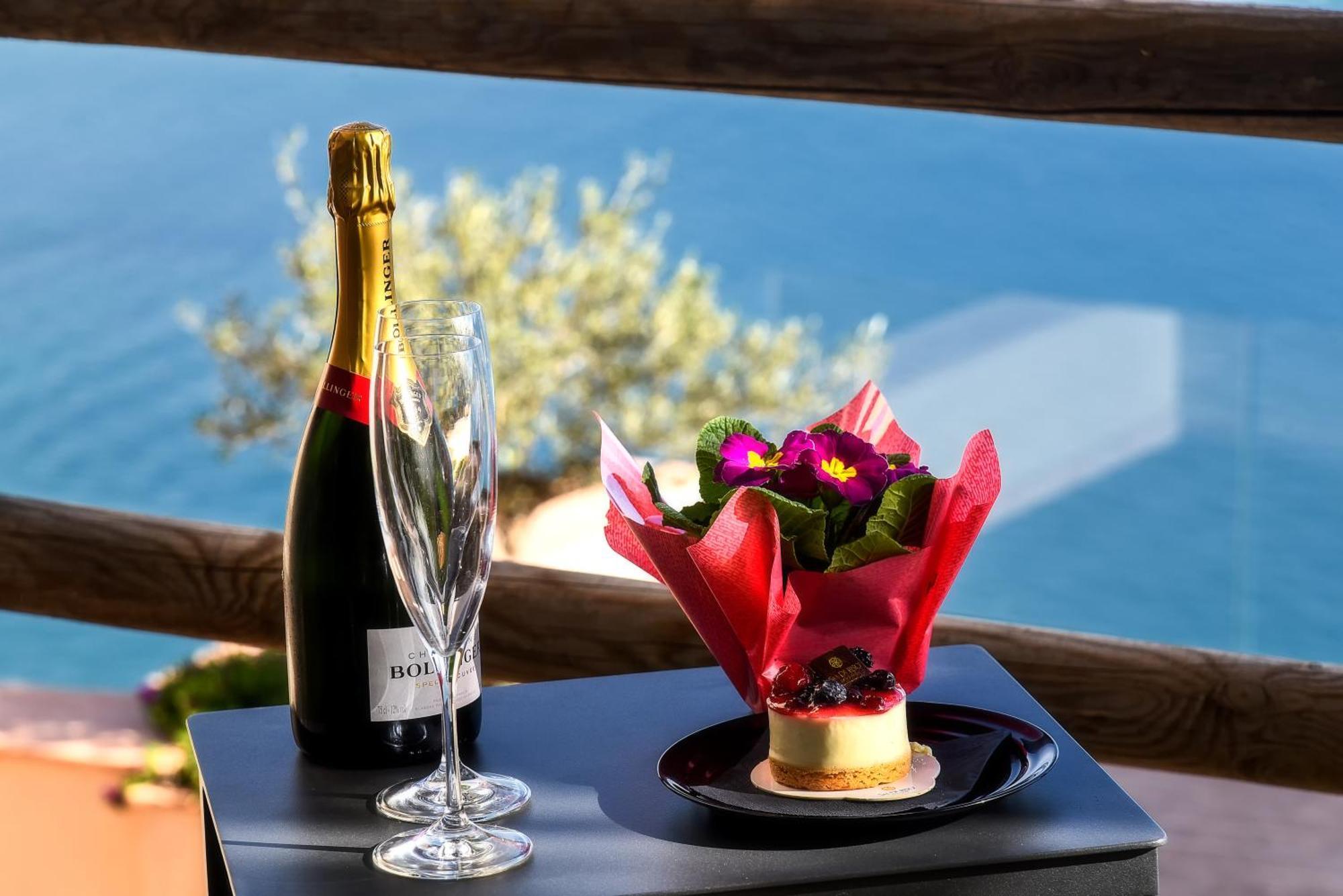 Kemi Luxury Suites Vietri エクステリア 写真