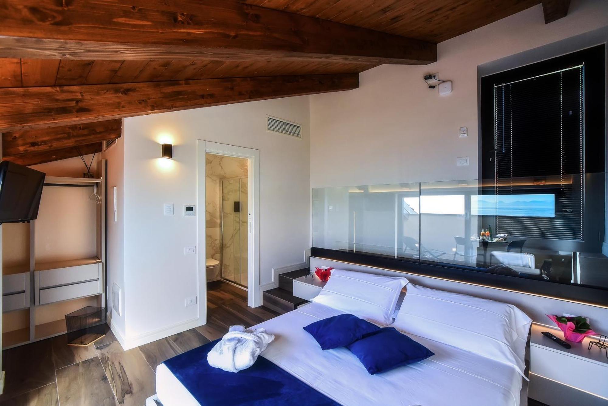 Kemi Luxury Suites Vietri エクステリア 写真